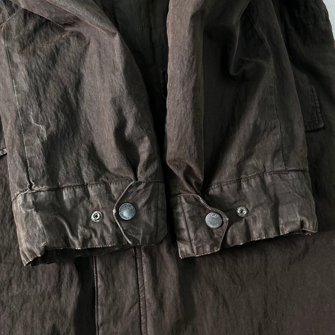 100 CP컴퍼니 왁스드 신슐레이트 고글 야상 파카 상품이미지5