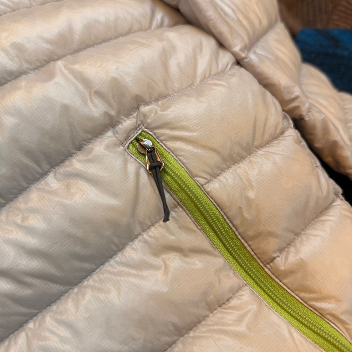 2010 파타고니아 다운 스웨터 스페셜 에디션 경량 패딩 상품이미지3