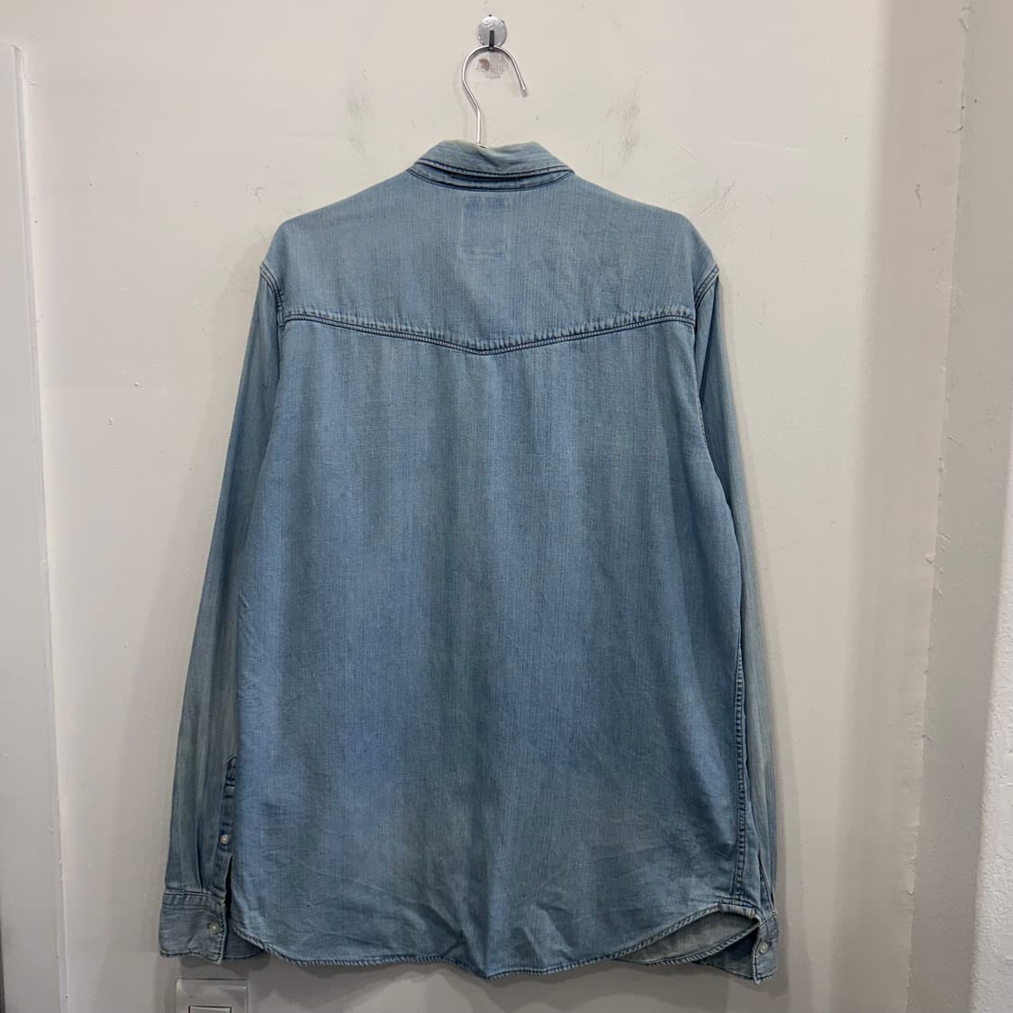 리바이스 더블포켓 연청 웨스턴 데님셔츠 상품이미지5
