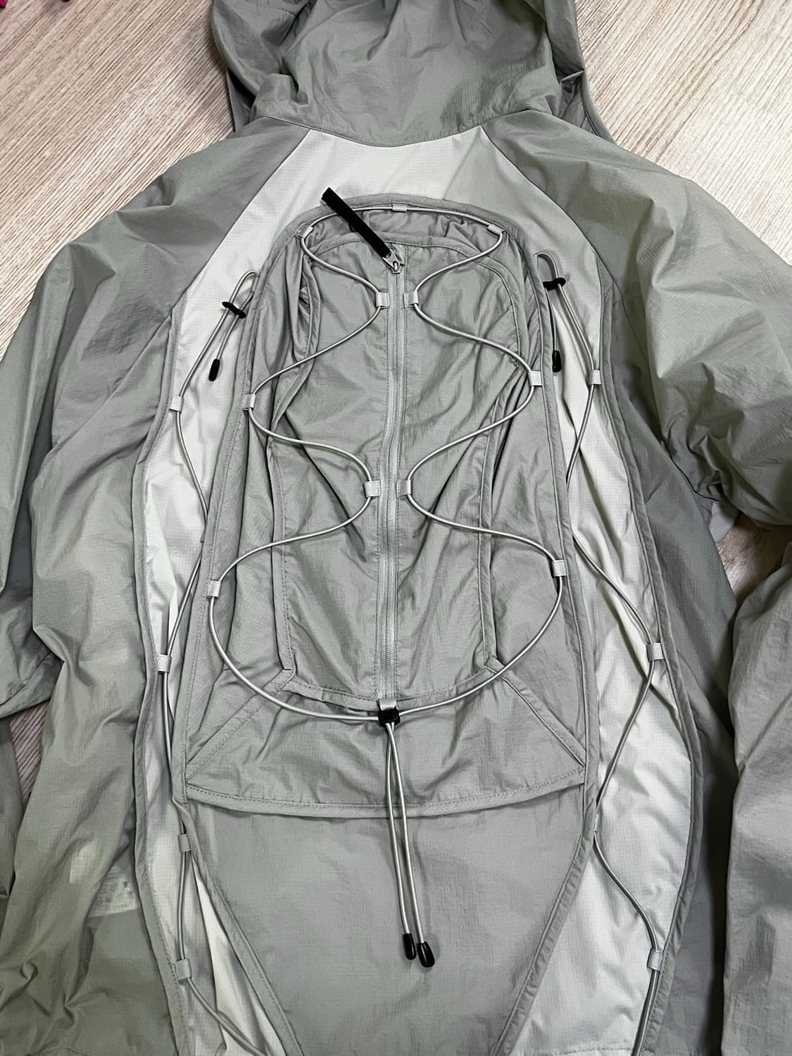 산산기어 백팩 자켓 라이트그레이 1 상품이미지4