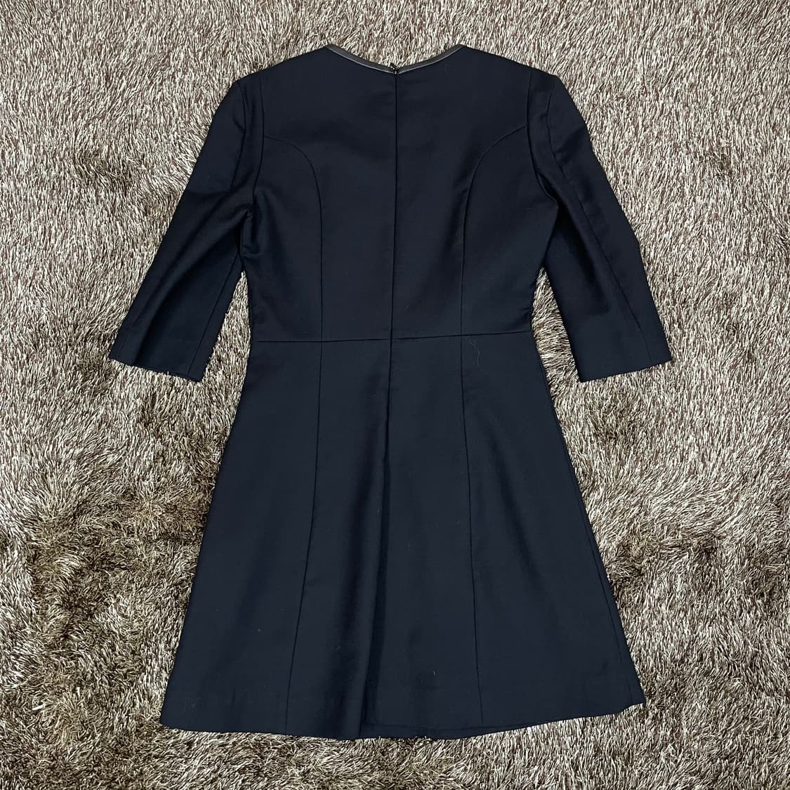 시슬리 SISLEY 블랙 A라인 미니 원피스 42 상품이미지5