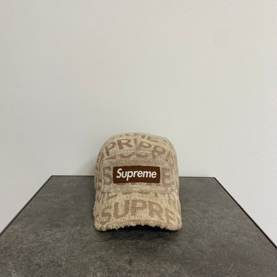 (OS) 슈프림 박스로고 캠프캡 모자 스펠아웃 베이지 상품이미지1