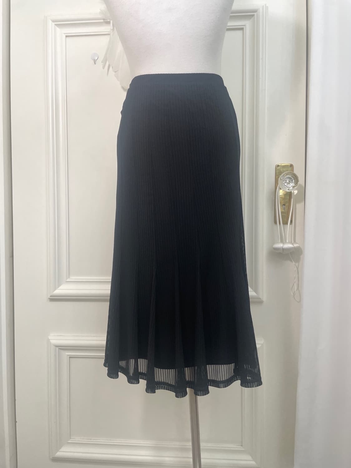 black lining pleats banding skirt  상품이미지4