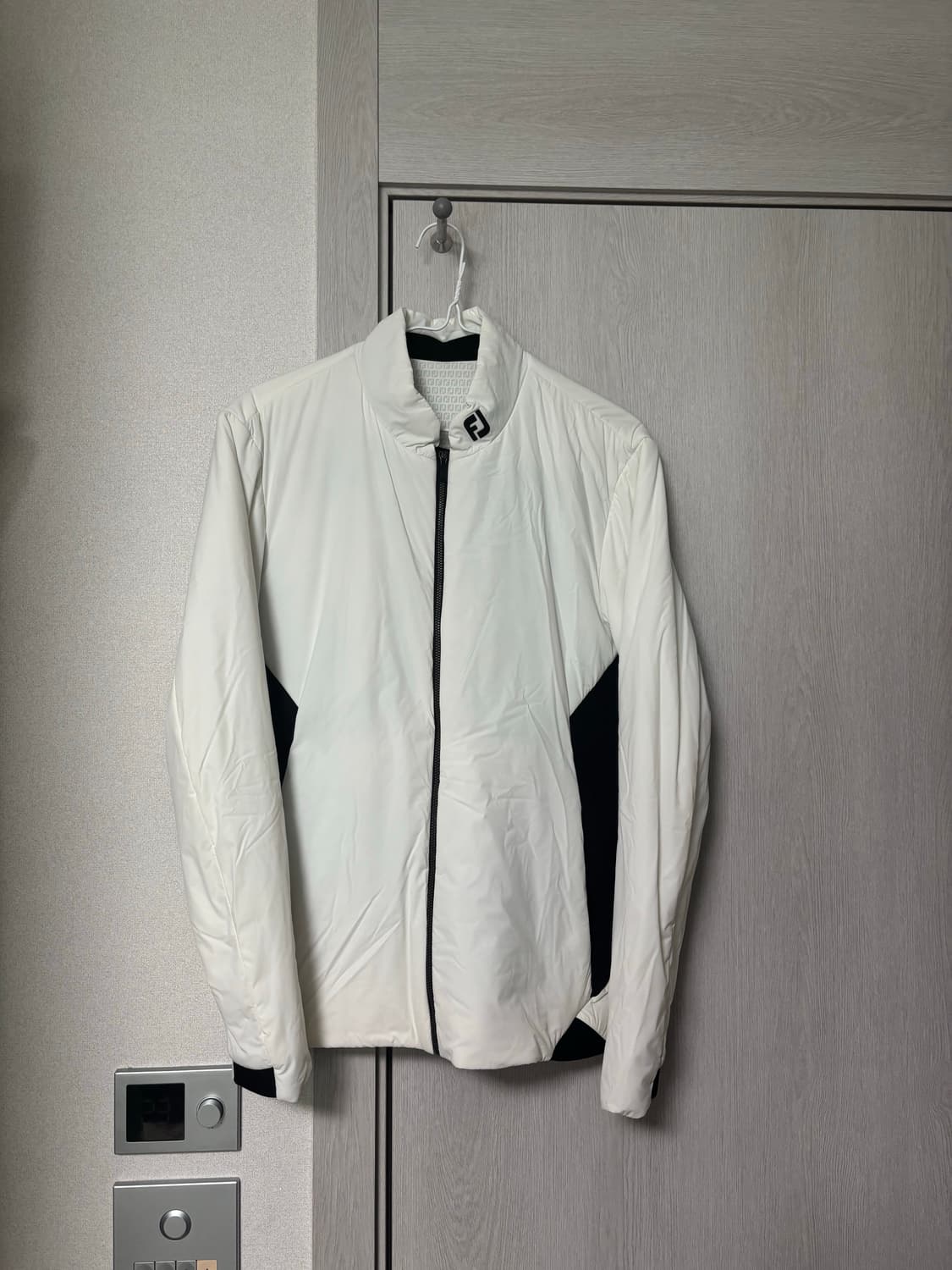 FJ풋조이 남녀공용 골프웨어 자켓 판매 (95) 상품이미지2