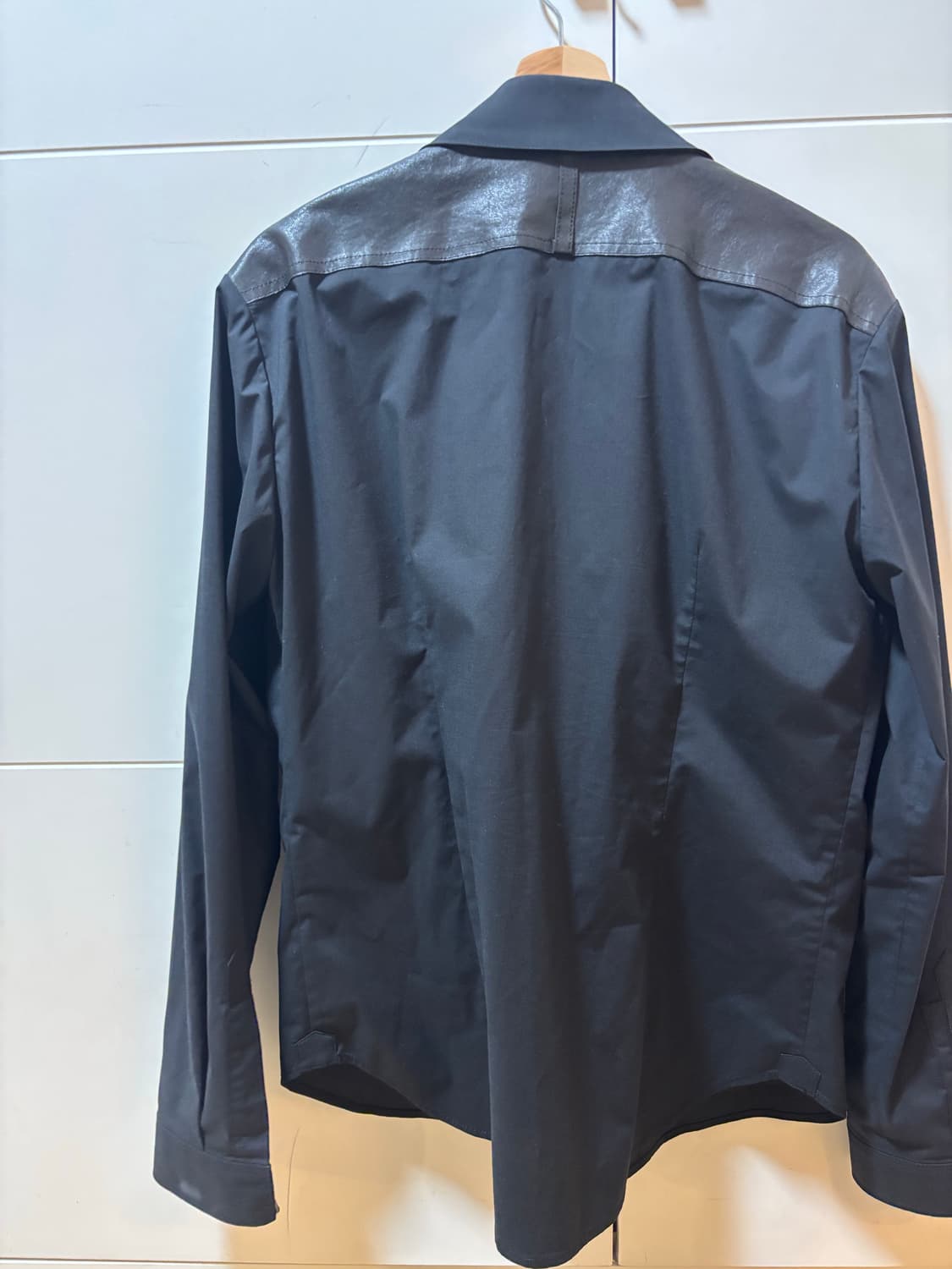 Juun.J 램스킨 사선집업 셔츠자켓 상품이미지3