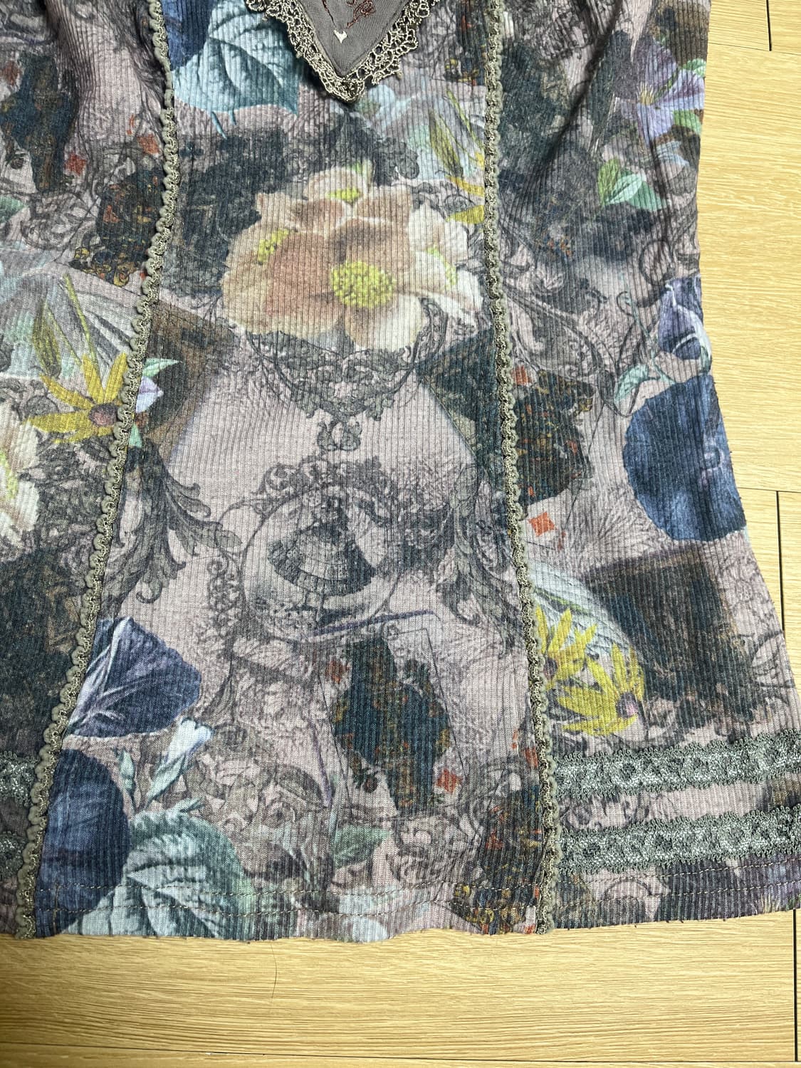 Ozz on 그래픽 패턴 슬리브리스 상품이미지4