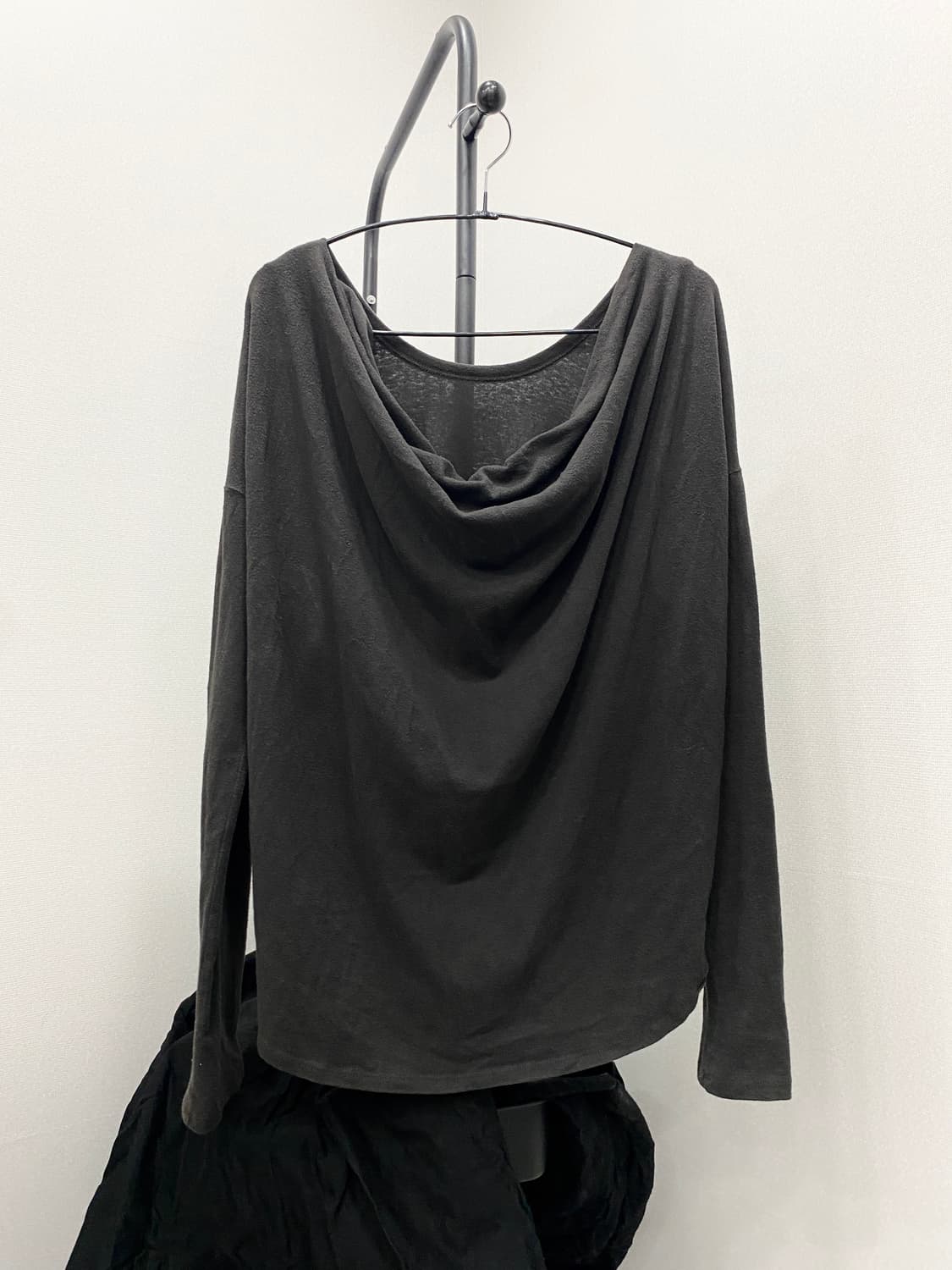 Drape Neck Long Sleeve 상품이미지6