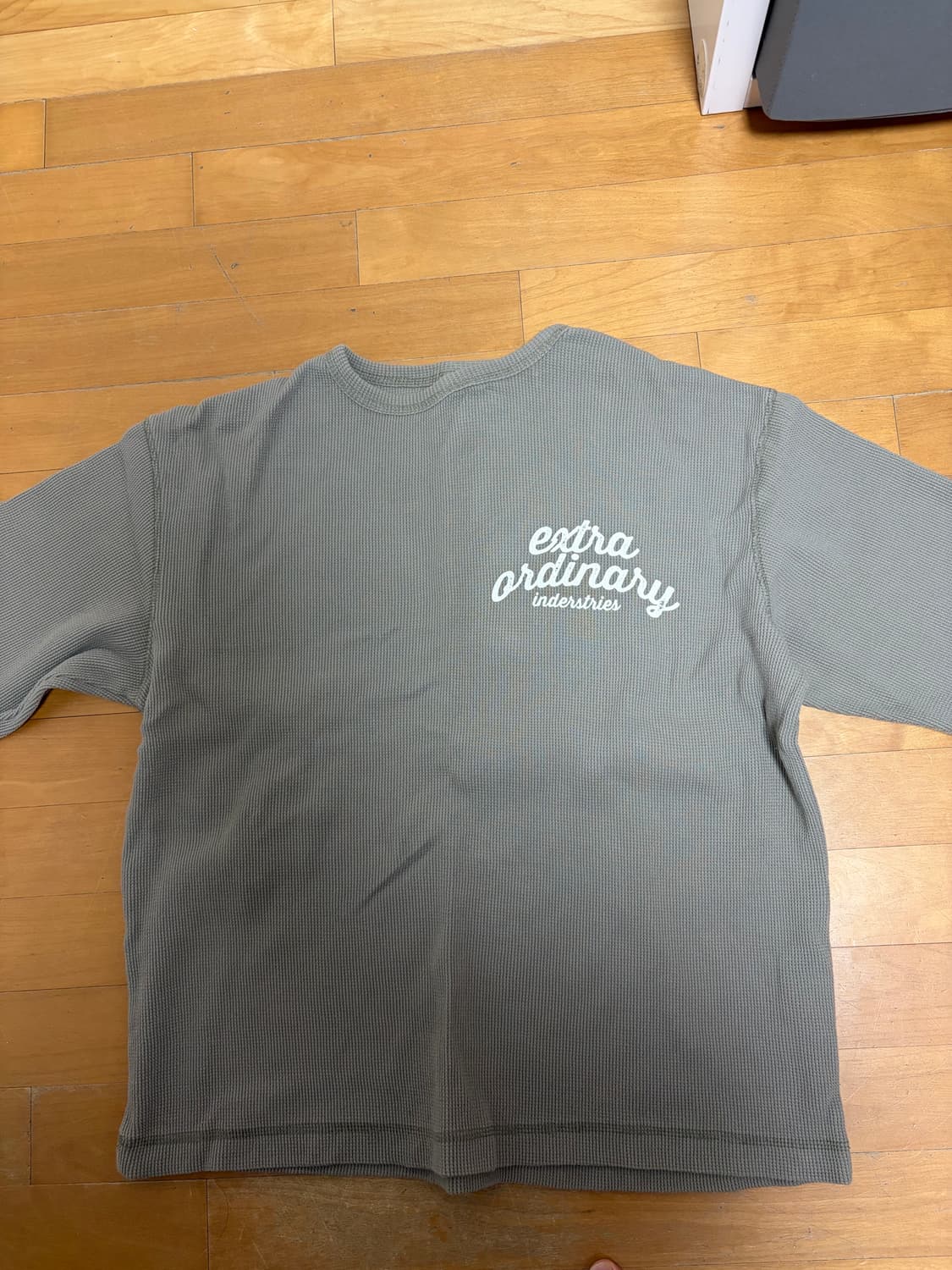 엑스트라오디너리 티셔츠 상품이미지1