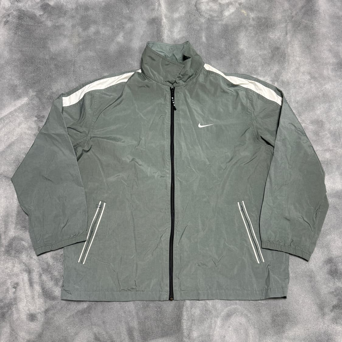 나이키 빈티지 바람막이 상품이미지3
