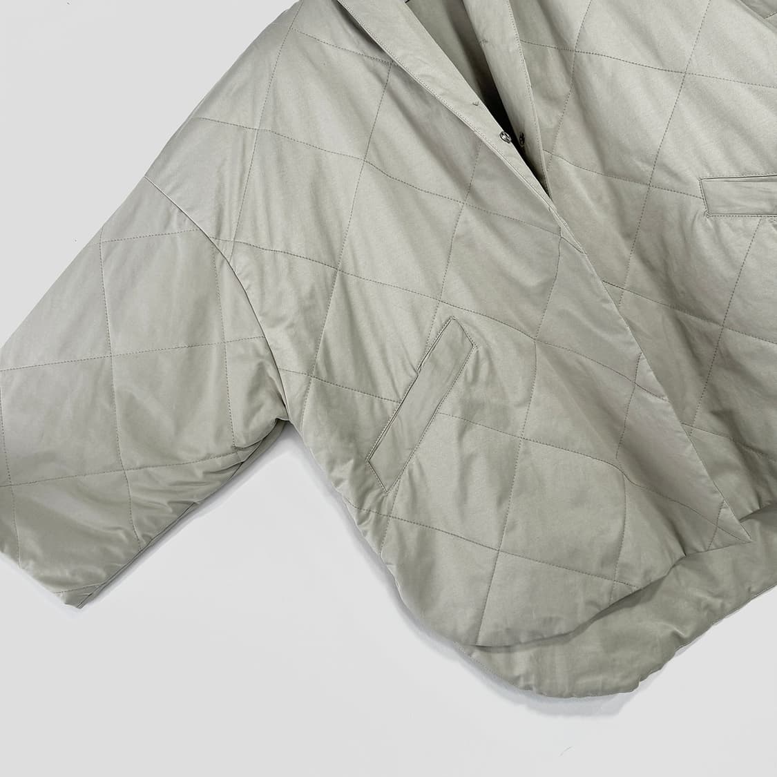 토템 TOTEME 폴페로 누빔 자켓 상품이미지6