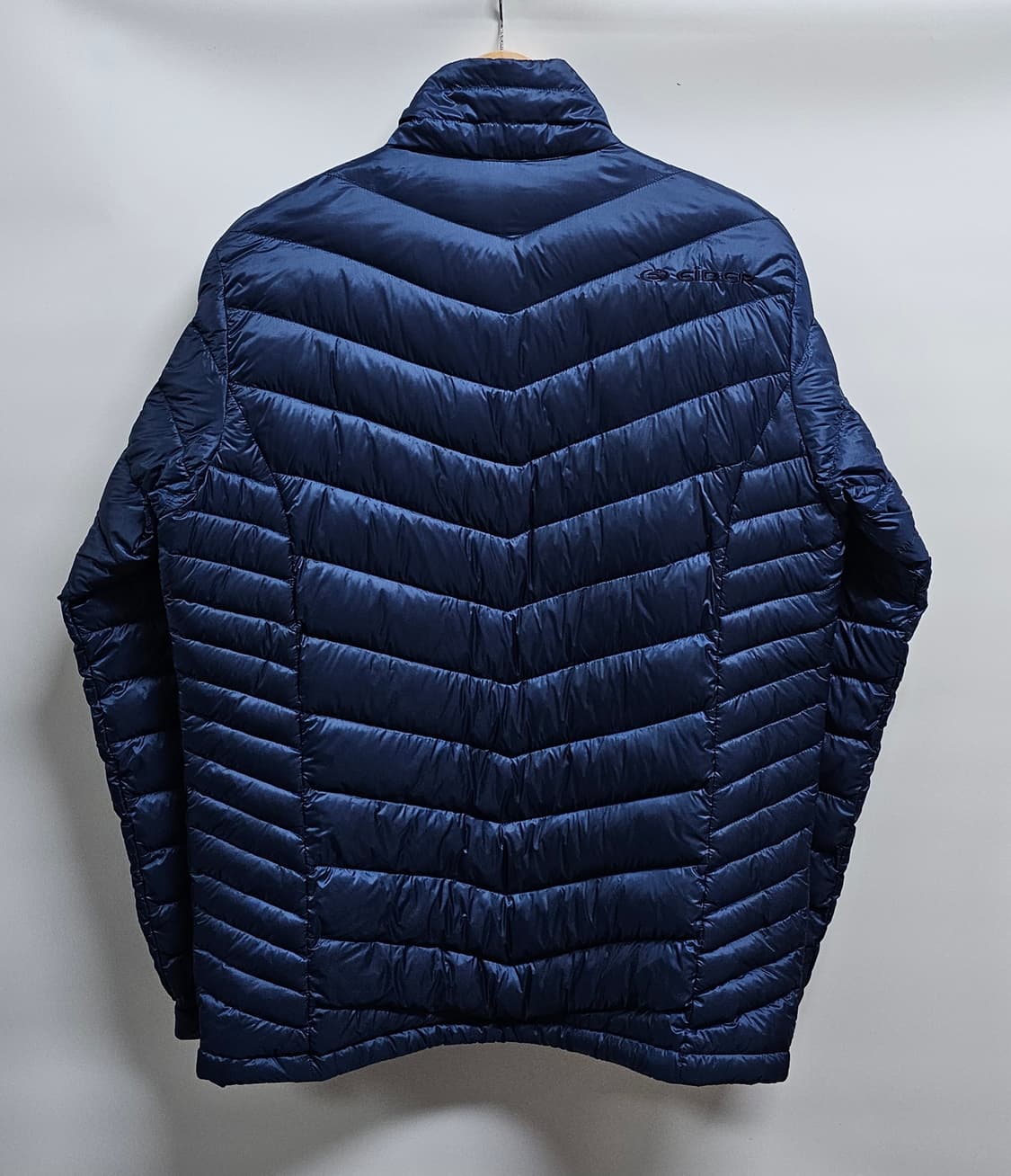 아이더 구스다운 경량패딩 L 상품이미지2