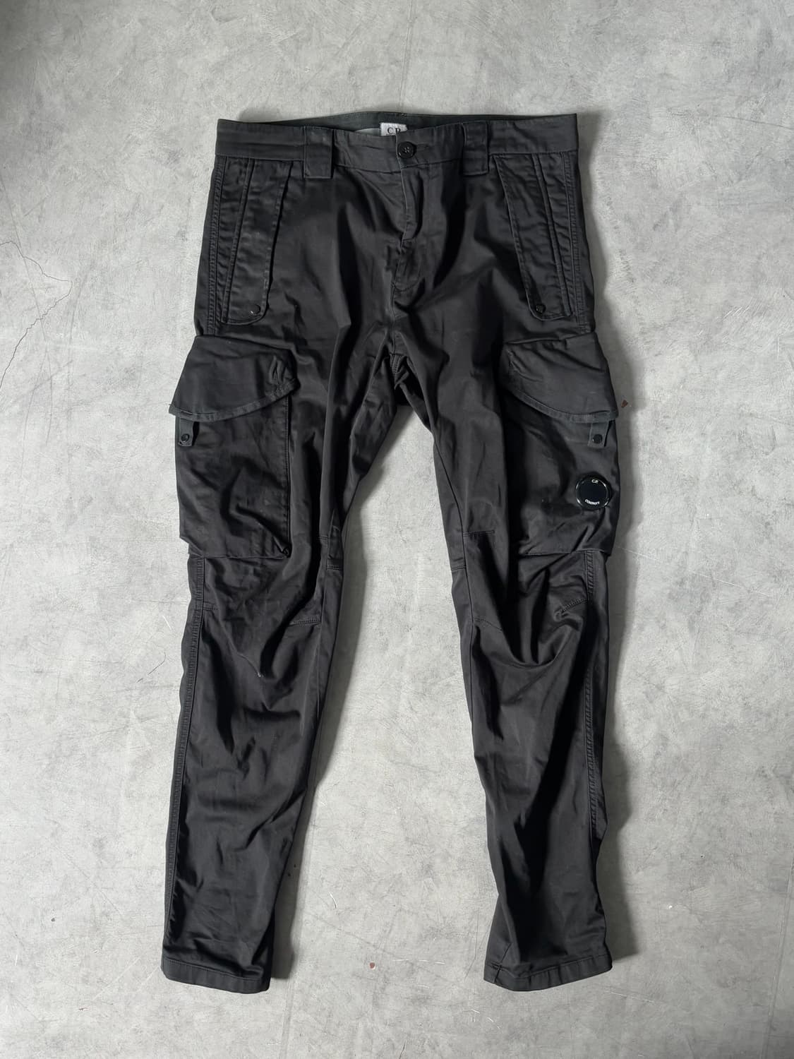 CP 컴퍼니 렌즈 와펜 카고 팬츠 상품이미지1