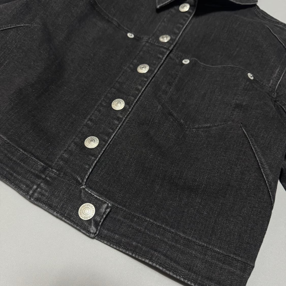 리바이스(Levi's) 차콜 코튼 LEJ 엔지니어드 쇼트 트러커 자켓 상품이미지5