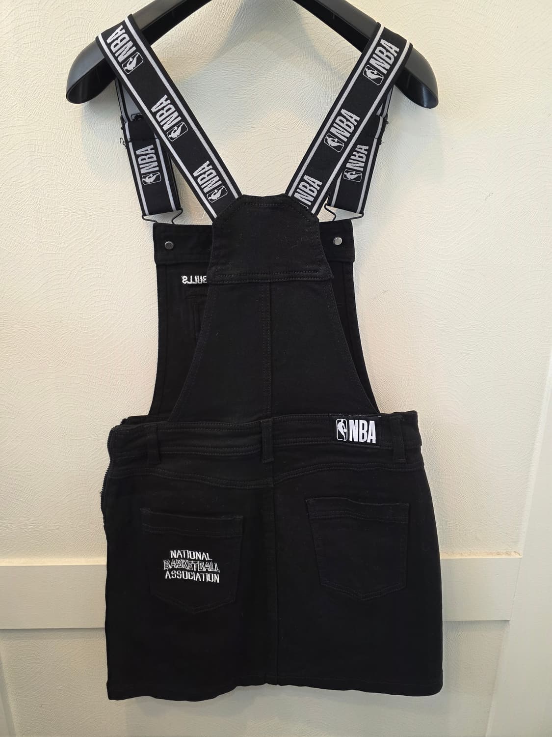 NBA 시카고불스 블랙 밴드 레터링 오버롤 멜빵스커트 상품이미지4