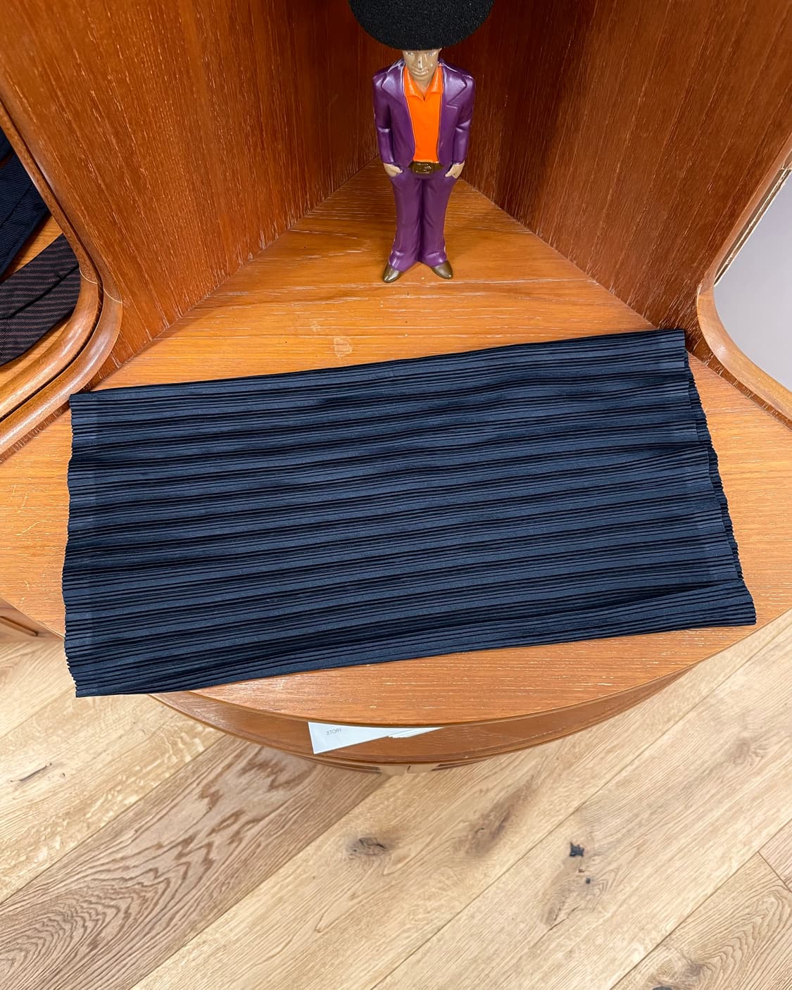 이세이미야케 플리츠플리즈 넥워머 & 튜브탑 상품이미지1