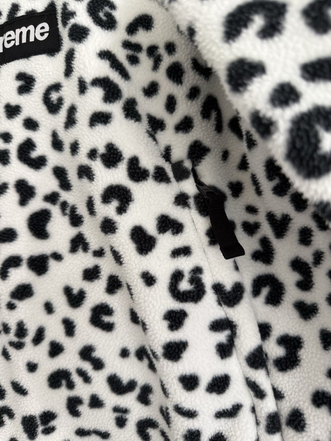 24FW 슈프림 폴라텍 페이스마스크 하프 집 후드 스웨트셔츠 레오파드 상품이미지3