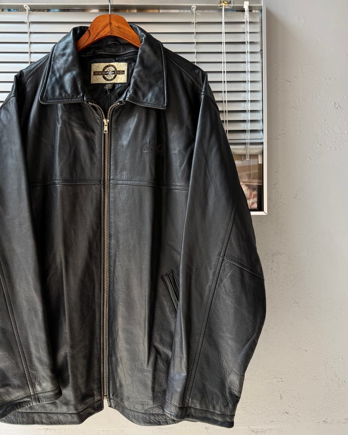 Vintage 00s CocaCola real leather jacket 상품이미지2