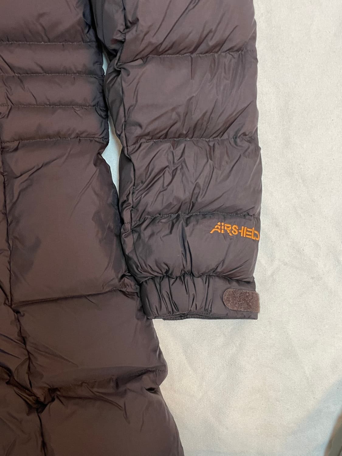 마운틴하드웨어 롱패딩 상품이미지9