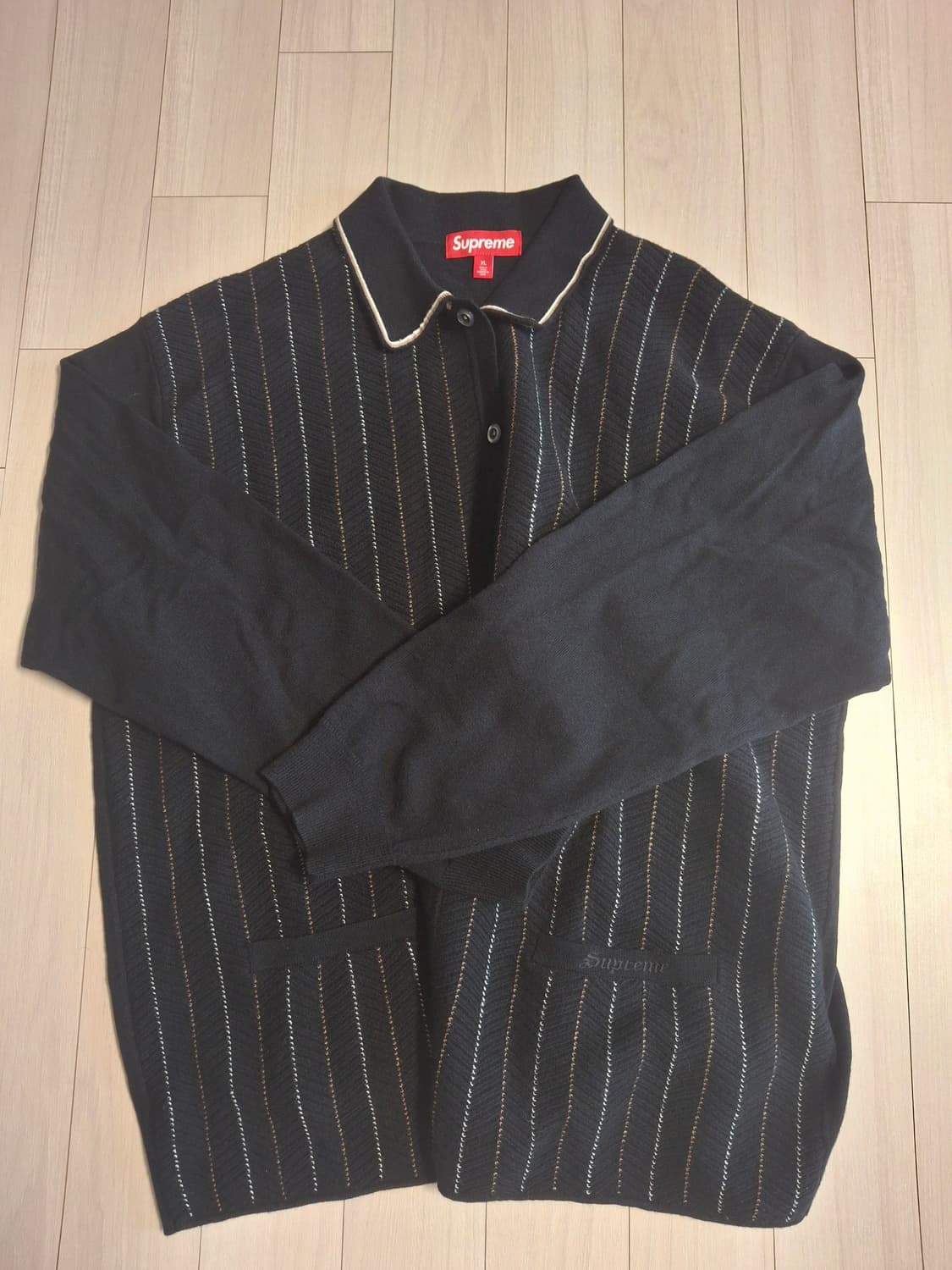 슈프림 헤링본 가디건 블랙 xl입니다. 상품이미지1