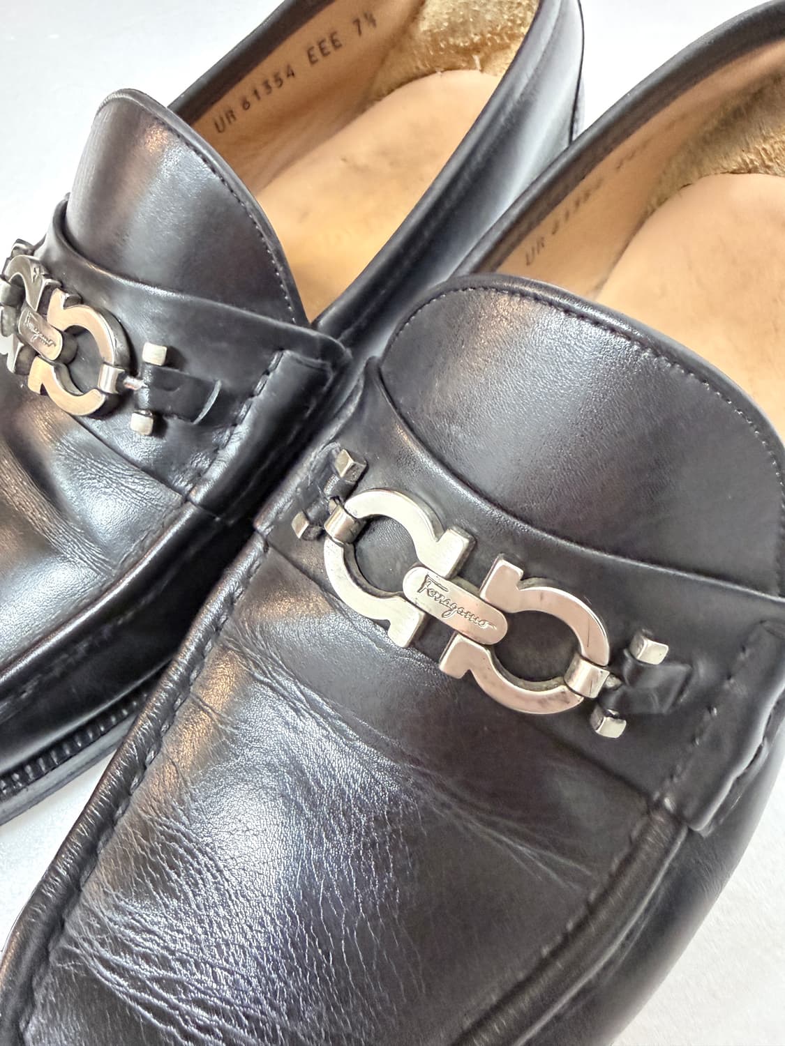 페라가모 간치니 로퍼 블랙 260 남성 가죽 로퍼 정장 구두 상품이미지4