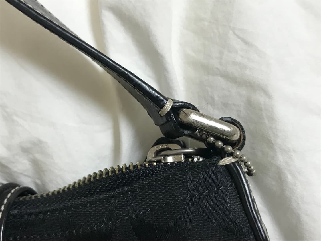 코치 시그니처 미니 백 상품이미지4