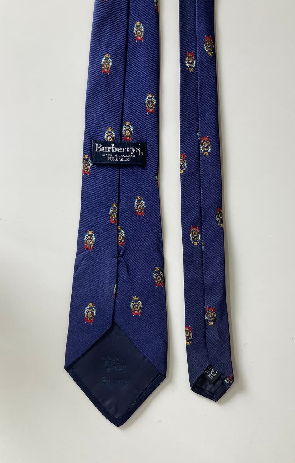 버버리 넥타이 상품이미지2