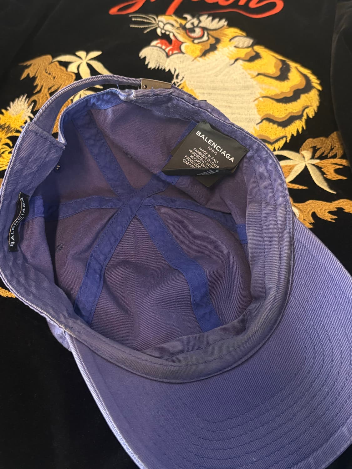 [59L]발렌시아가 2017 웨이브로고 볼캡 상품이미지9