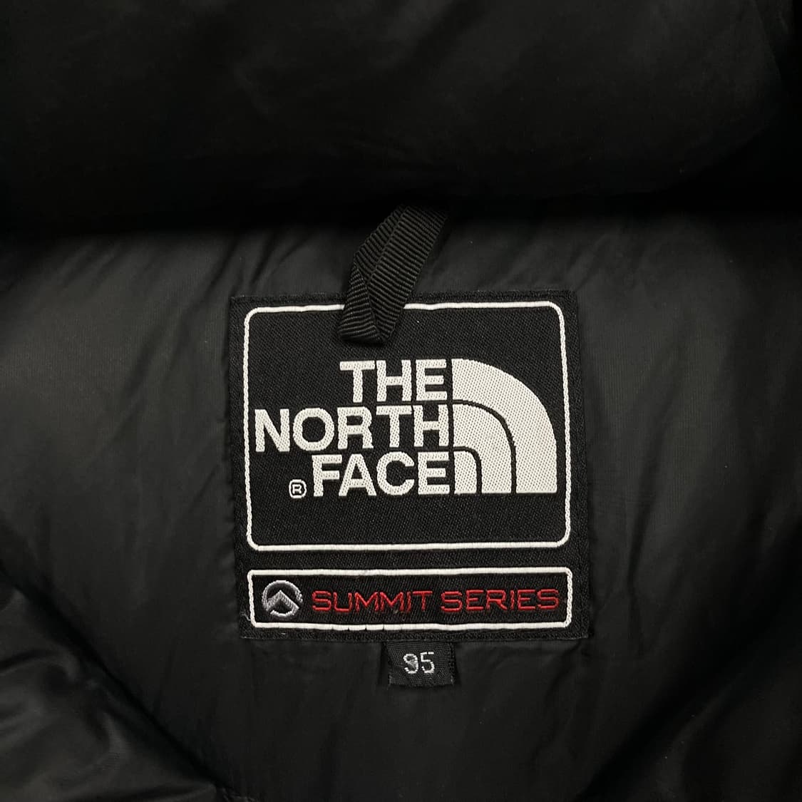 노스페이스 블루 컬러 써밋 시리즈 구스다운 패딩 상품이미지4