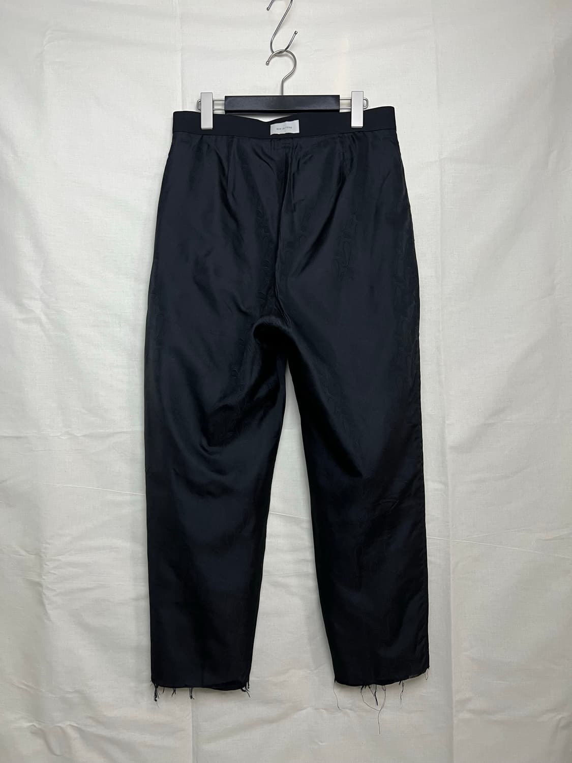 베드jw포드 19SS 실버 브로치 디테일 팬츠 상품이미지3