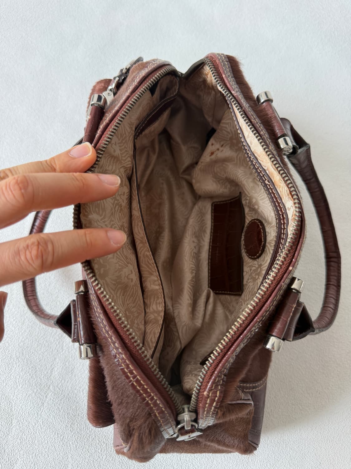 앤클라인(Anne Klein) Y2K 레더&송치 토트백 상품이미지8