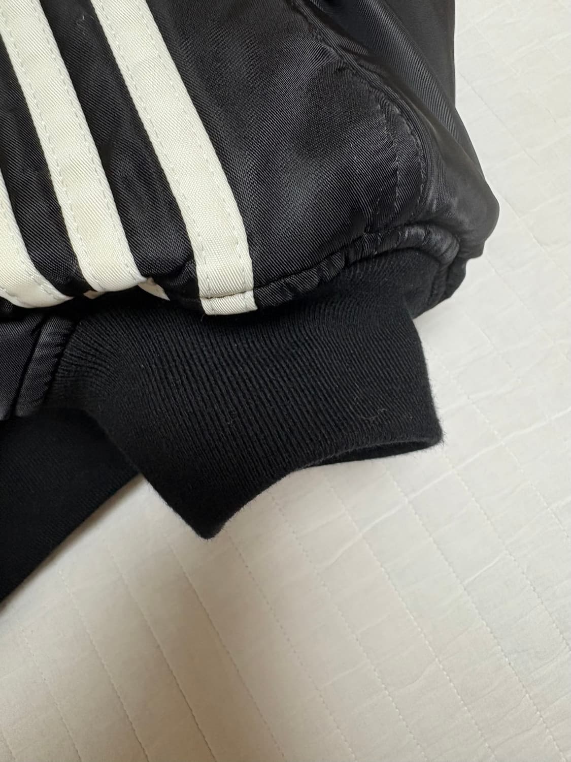 [46] 발렌시아가 아디다스 봄버자켓 한글택정품 상태최상 상품이미지6