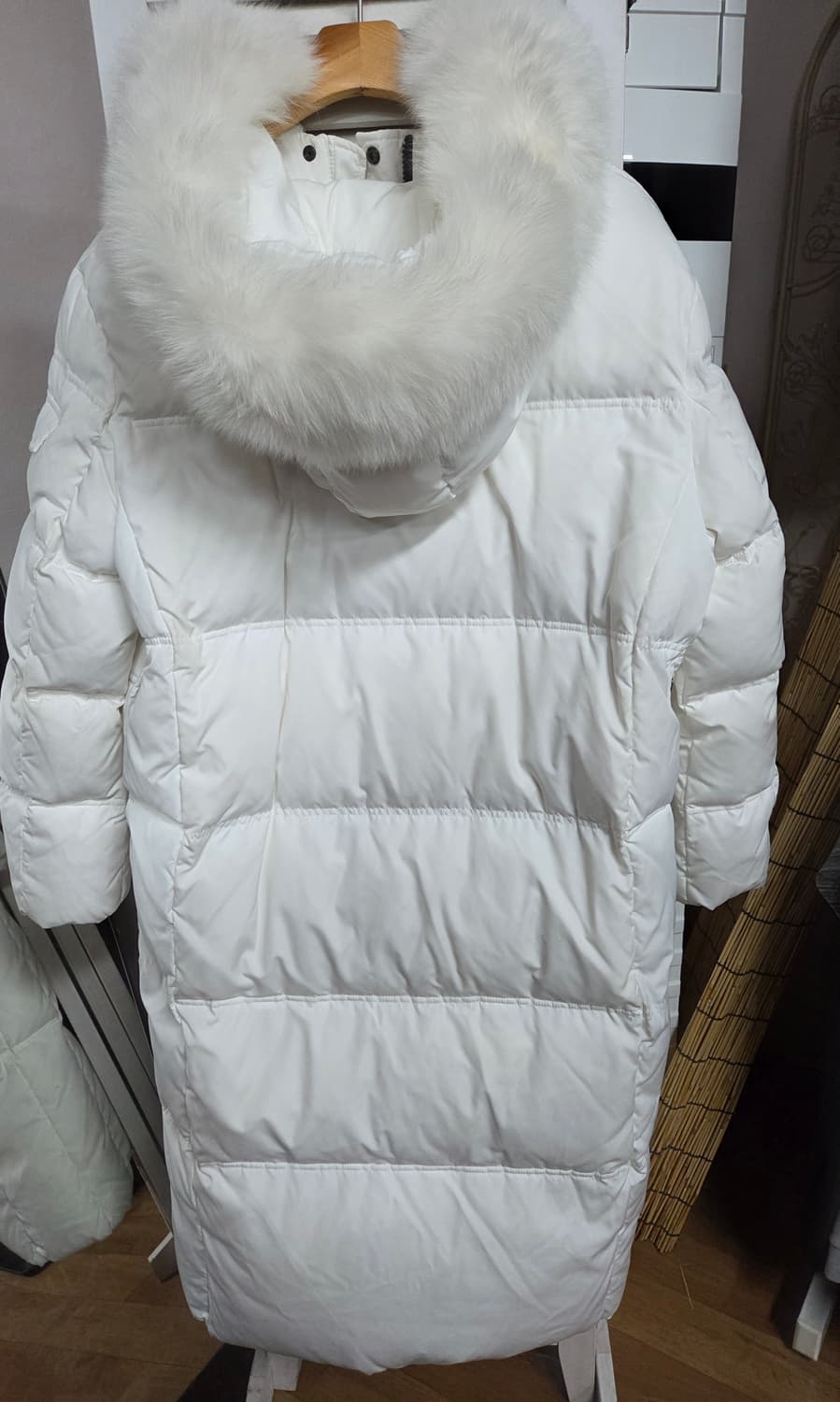 Kenneth lady by LYNN 흰색 롱패딩 66
 상품이미지2