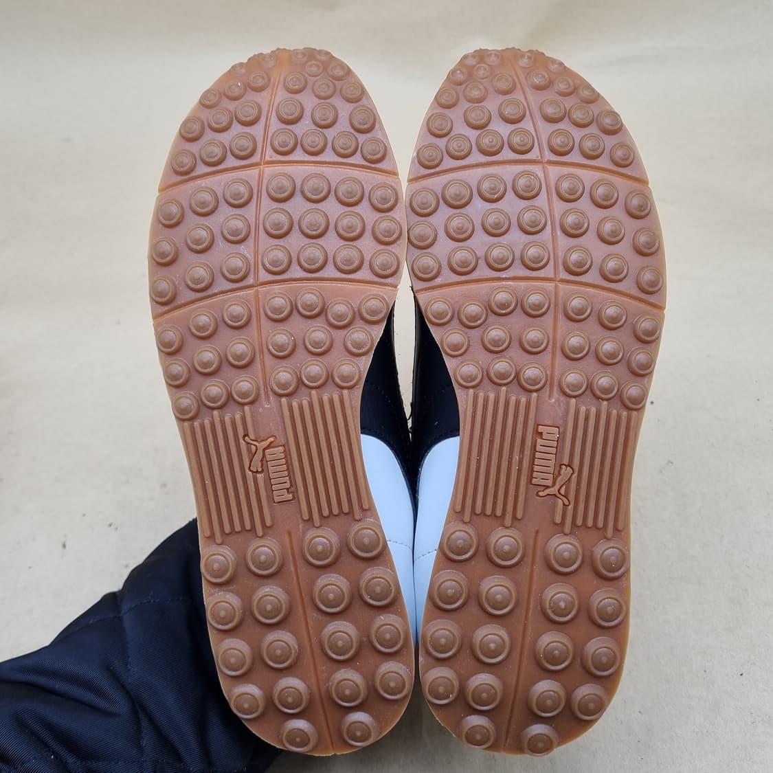 푸마 튜린 BTS 여성운동화240 상품이미지3