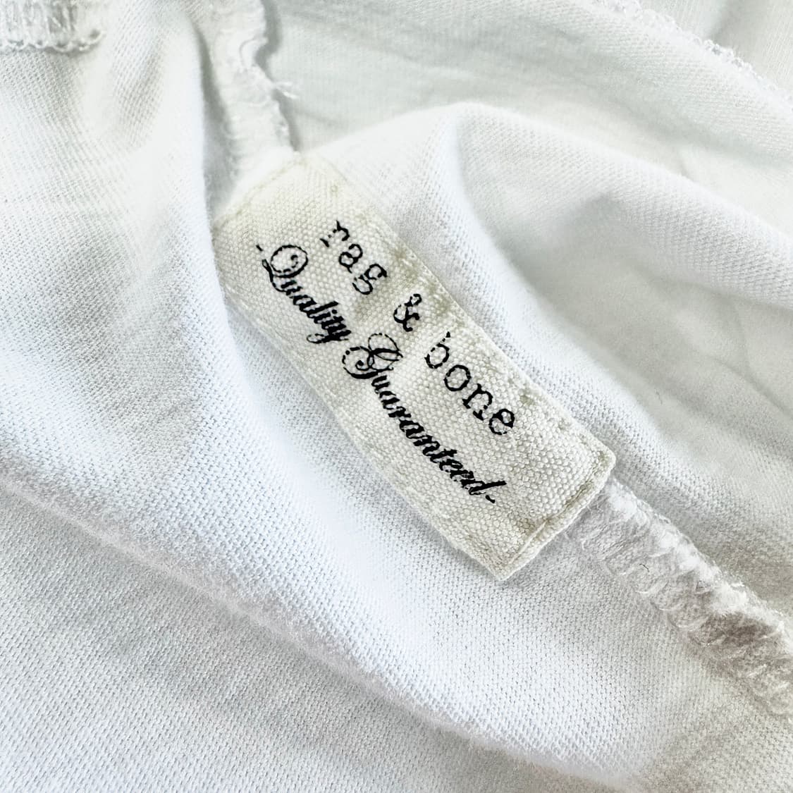 랙앤본 자수 크롭 긴팔 티셔츠 상품이미지6