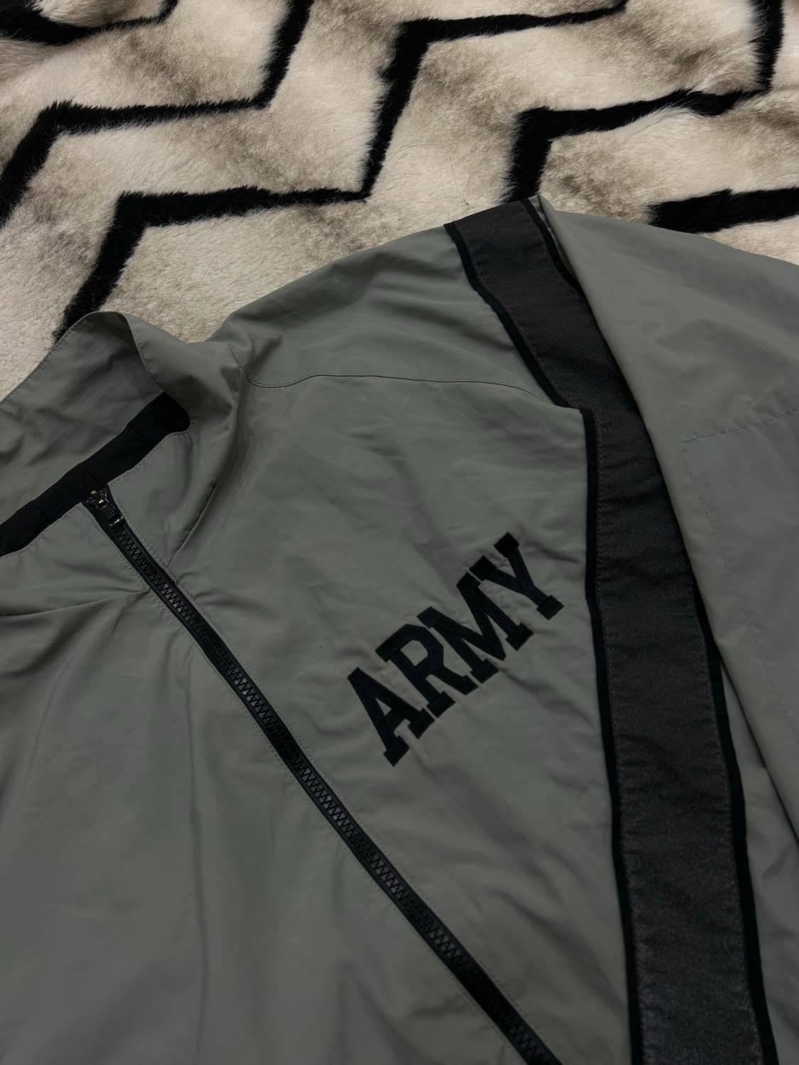 [XL]U.S Army IPFU 바람막이 상품이미지1