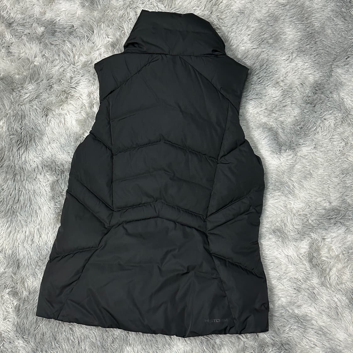 언더아머 덕다운 패딩조끼 L 상품이미지3