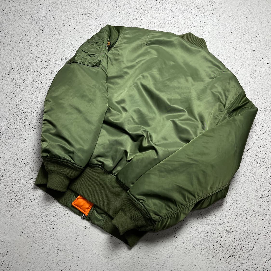 Alpha Industries MA-1 Flight Jacket 상품이미지7