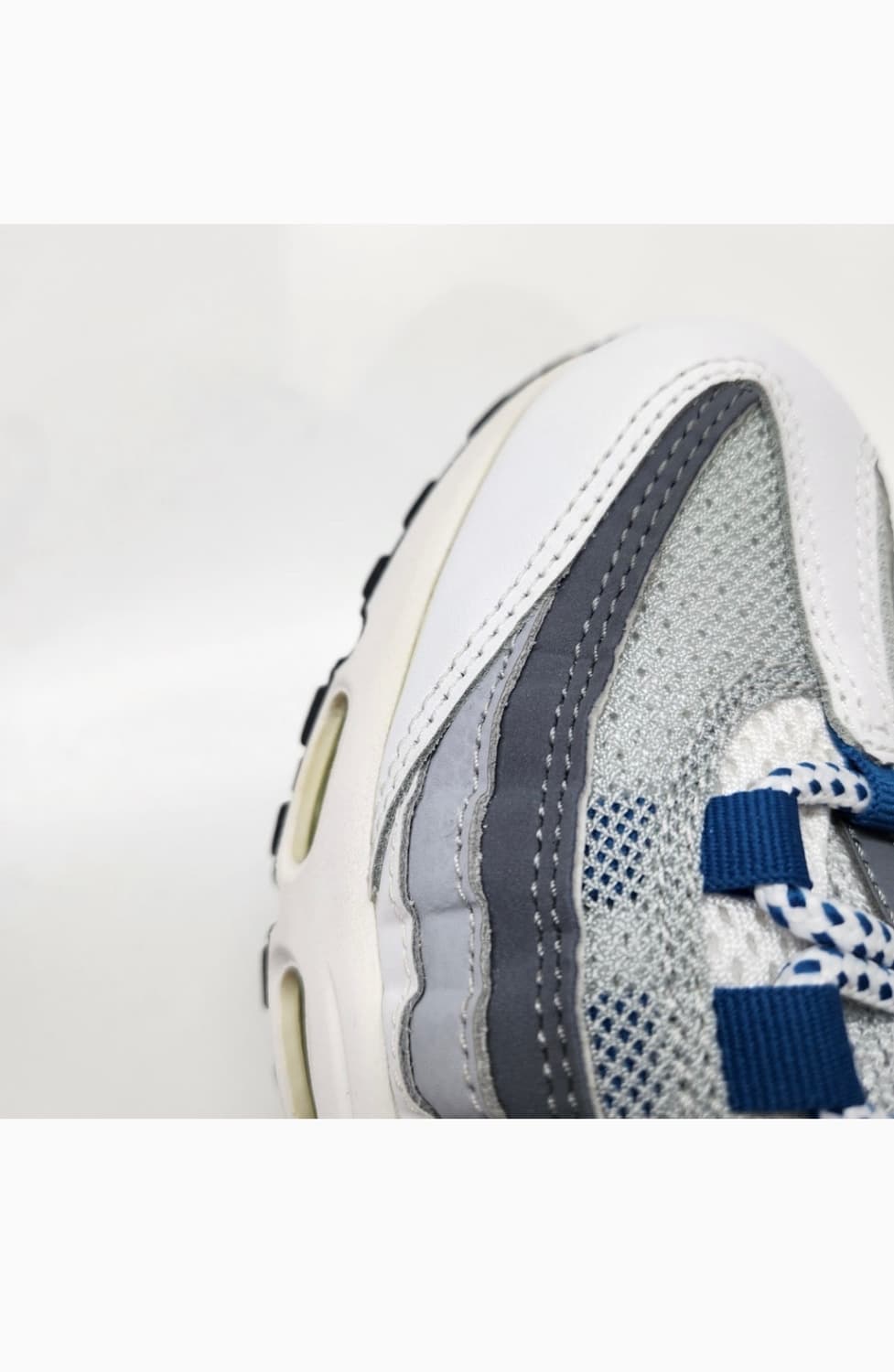 나이키 에어맥스 95 에센셜 화이트 인더스트리얼 블루,250 사이즈 상품이미지6