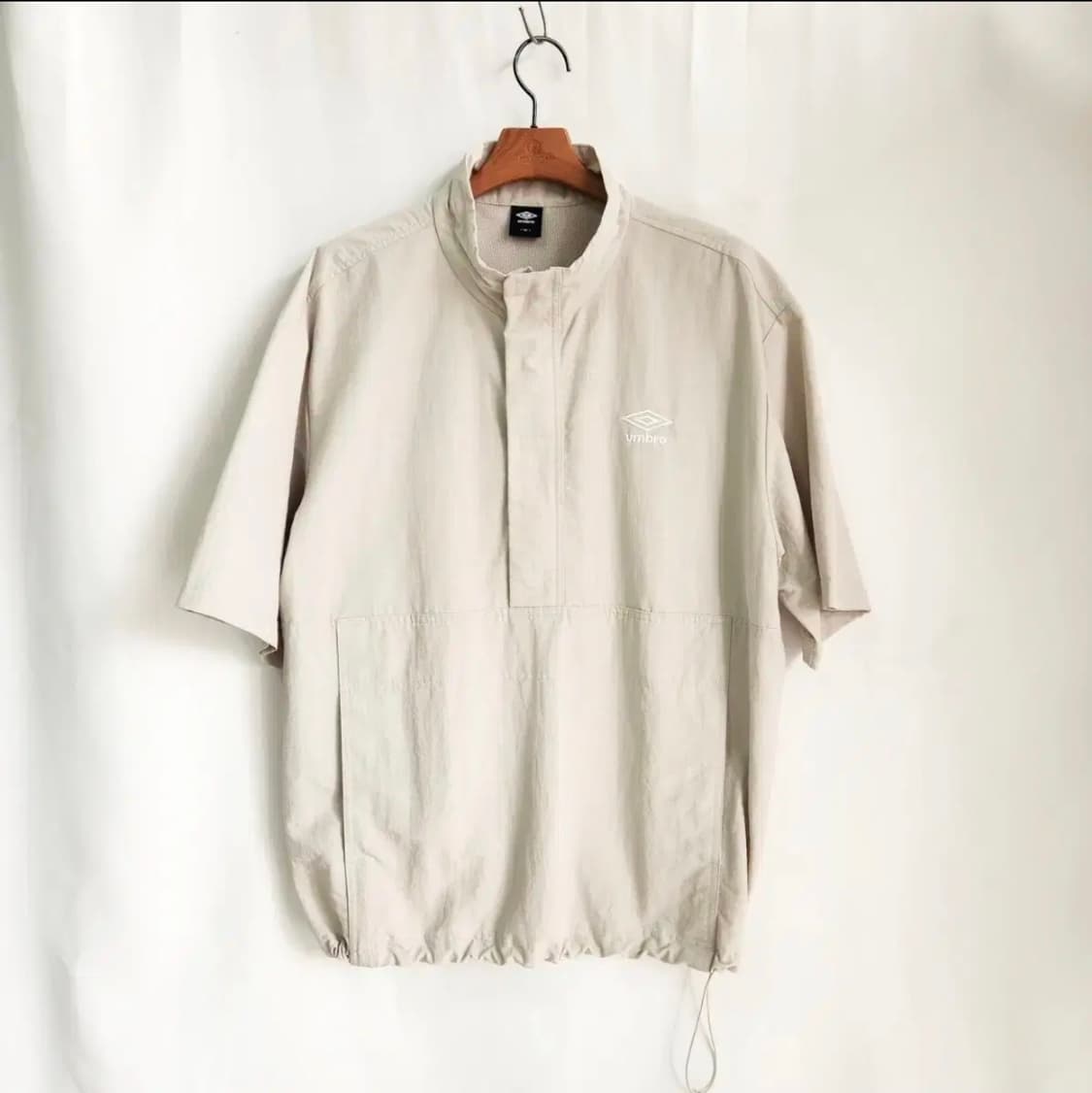 [엄브로] 반팔 아노락 100사이즈 상품이미지3