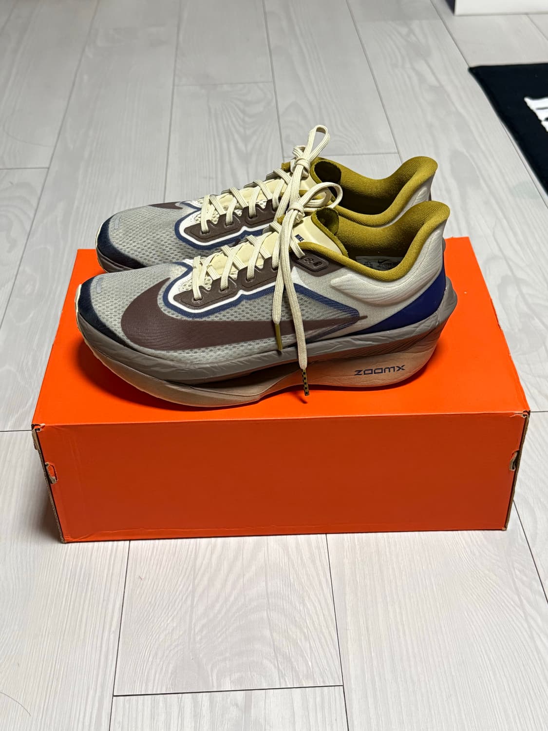 나이키 줌플라이6 (250) 상품이미지4