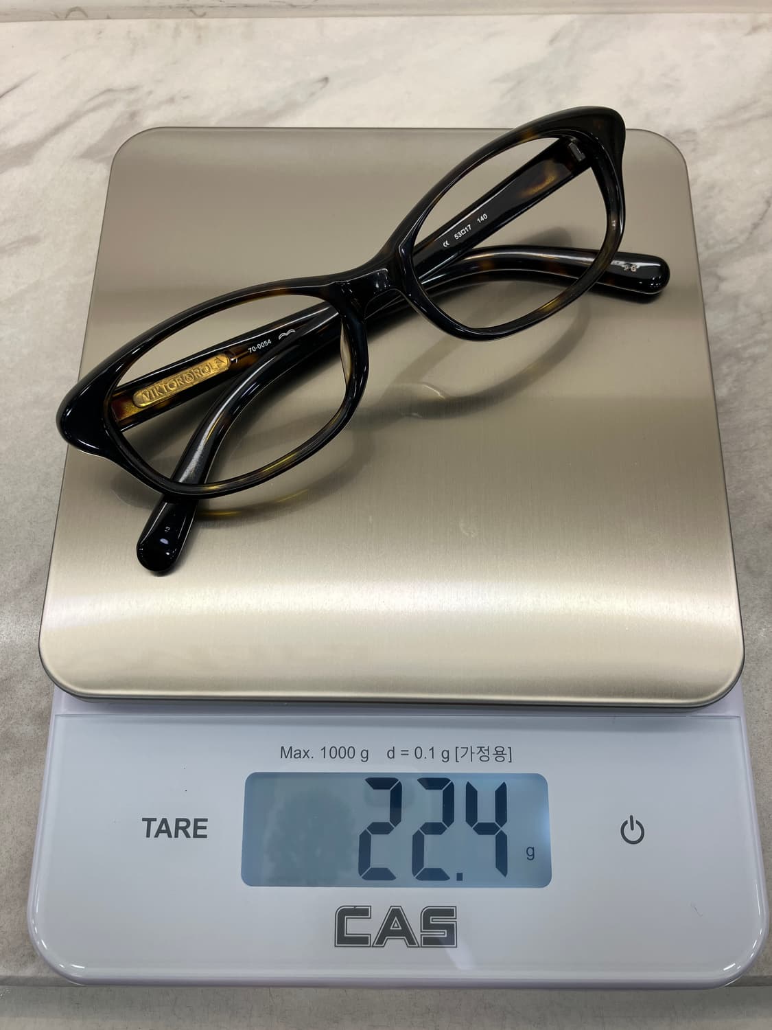 B37 빅터앤롤프 VIKTOR&ROLF 레오파드 슬림 오벌 뿔테 안경 상품이미지10