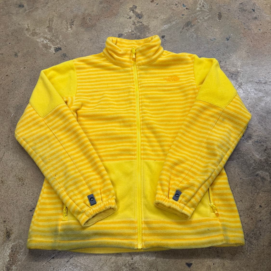 노스페이스 옐로우 스트라이프 후리스 상품이미지2
