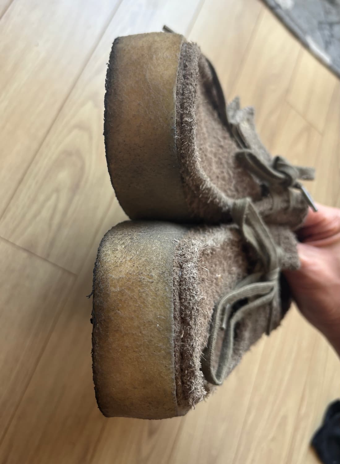 클락스 왈라비 컵 페일 카키 260 상품이미지2