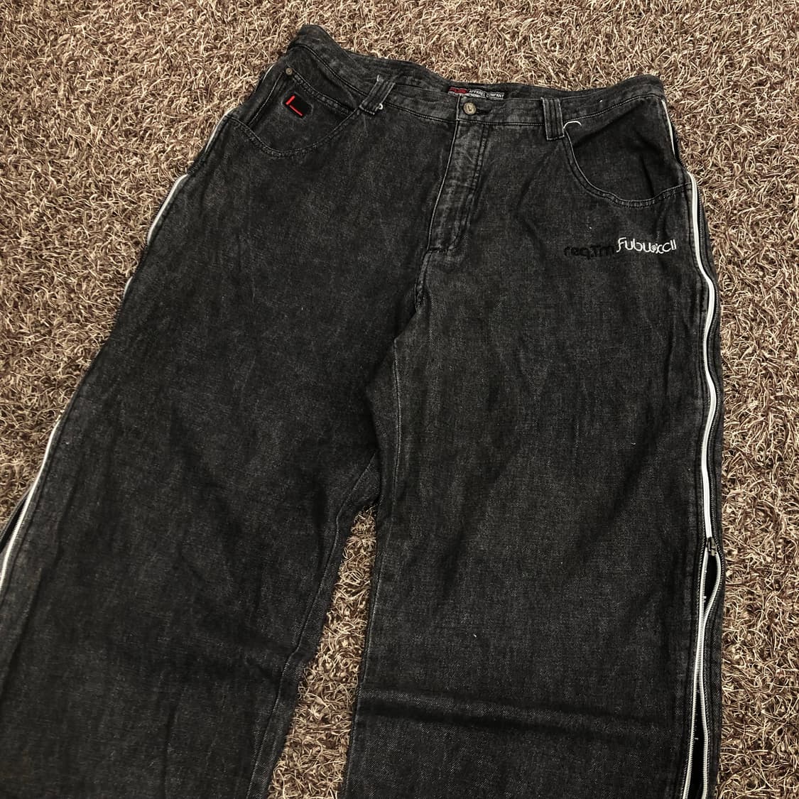 후부 사이드 지퍼 오픈 테이프 로고 와이드 데님 팬츠 상품이미지2