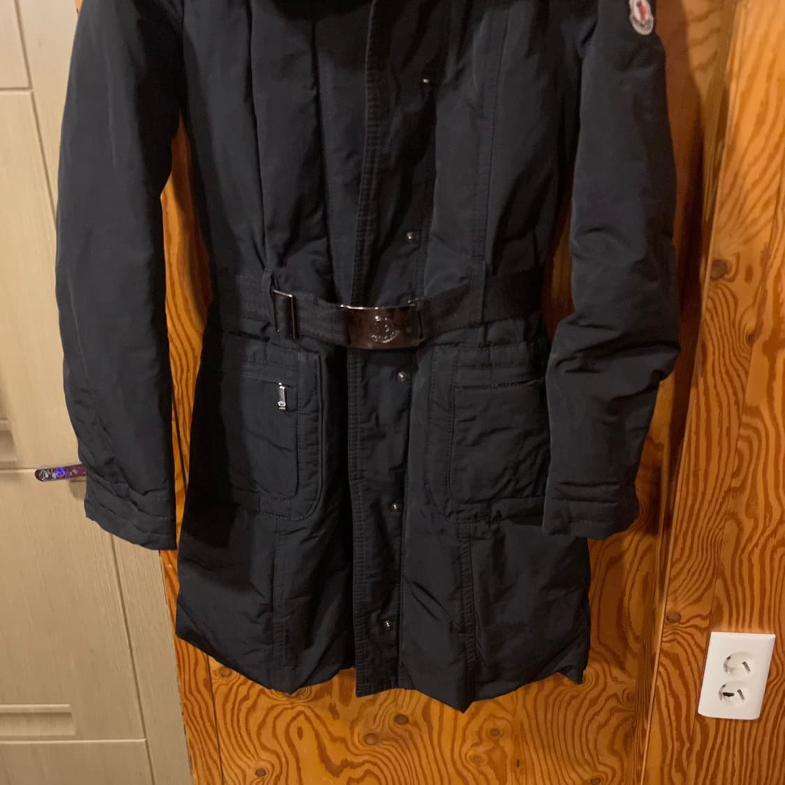 몽클레어 Romney 다운 패딩 코트 판매 합니다. 상품이미지3