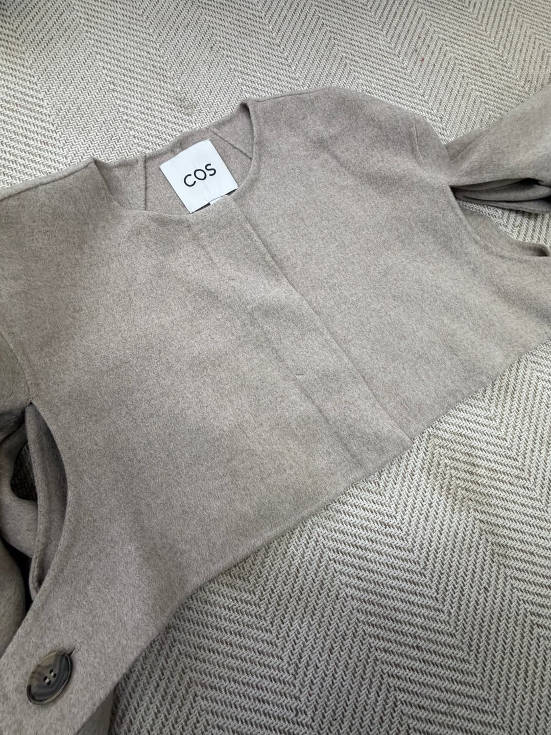 정품) COS 코스 베이지색 크롭자켓 M/L 상품이미지6