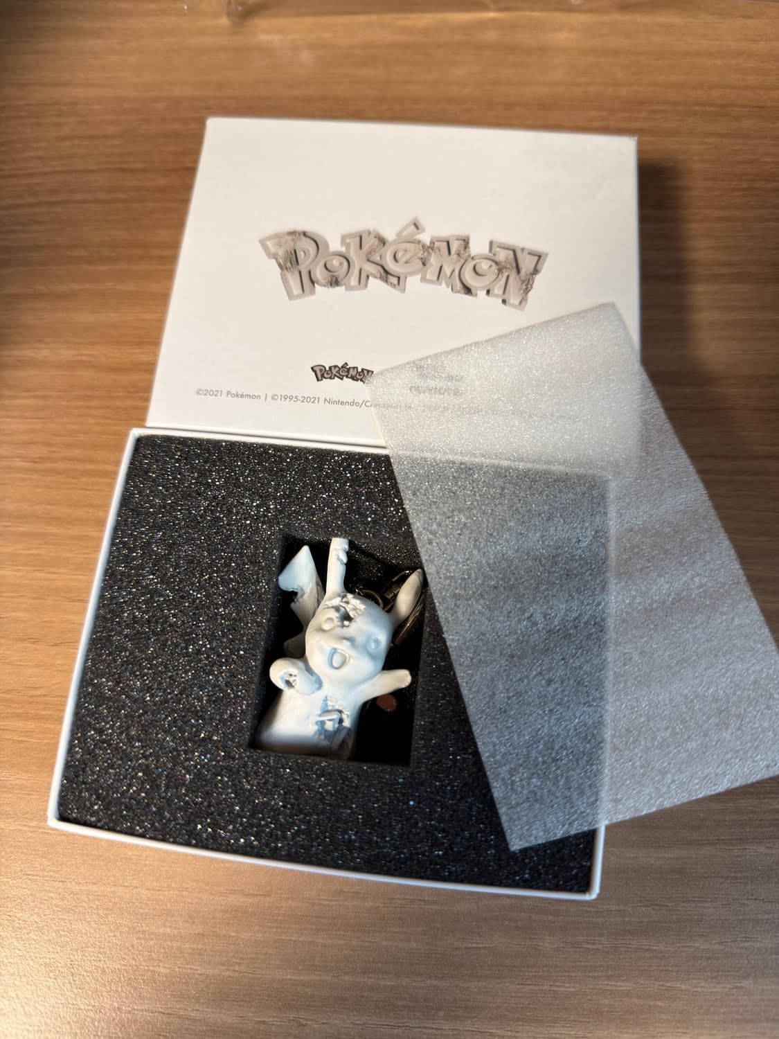 다니엘 아샴 x 포켓몬 피카츄 키링 상품이미지1