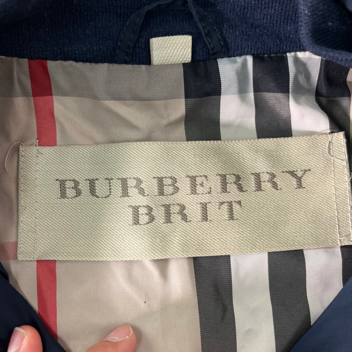 100 버버리 브릿 기마로고 나일론 블루종 자켓 상품이미지3