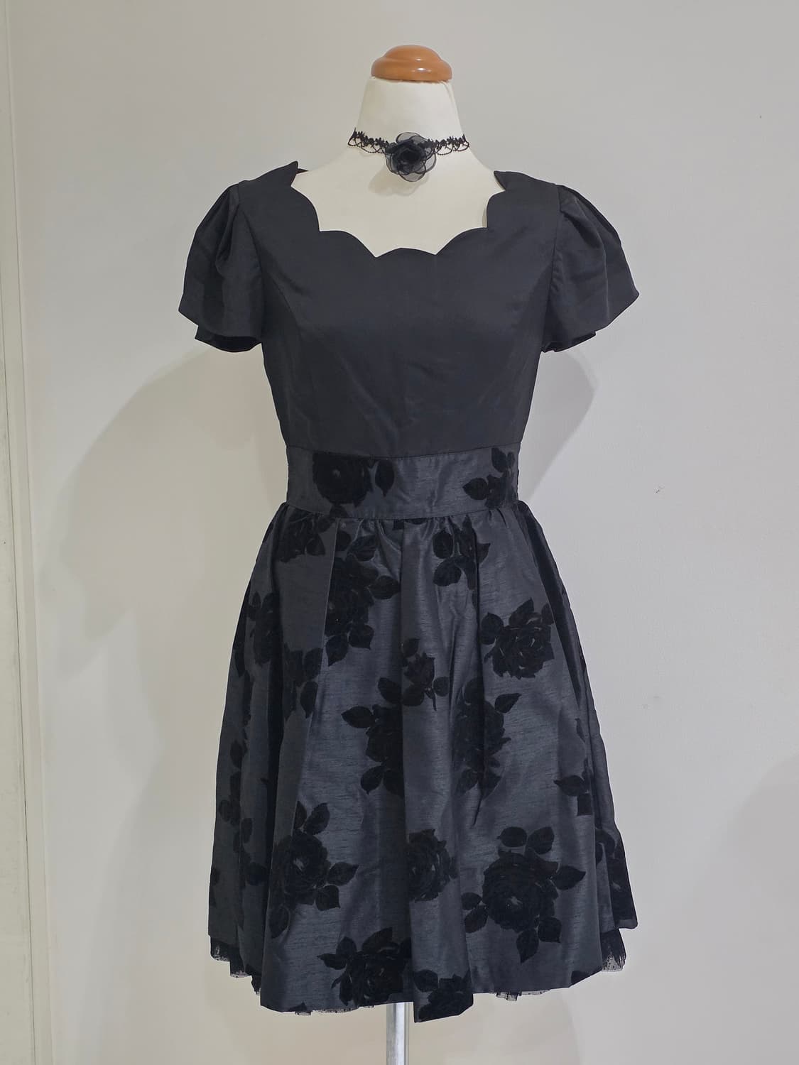 고전 레스트로즈 일본빈티지)블랙로즈 로맨틱 레이스 고딕로리타 파티원피스 상품이미지1