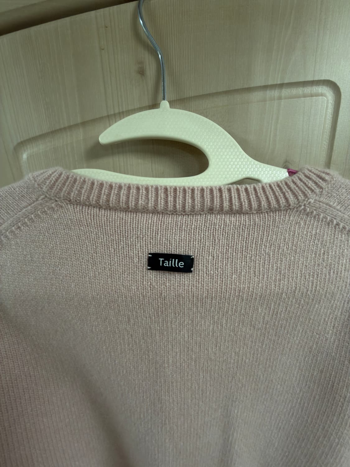 타일레 로지핑크 브이넥니트 1사이즈 상품이미지3